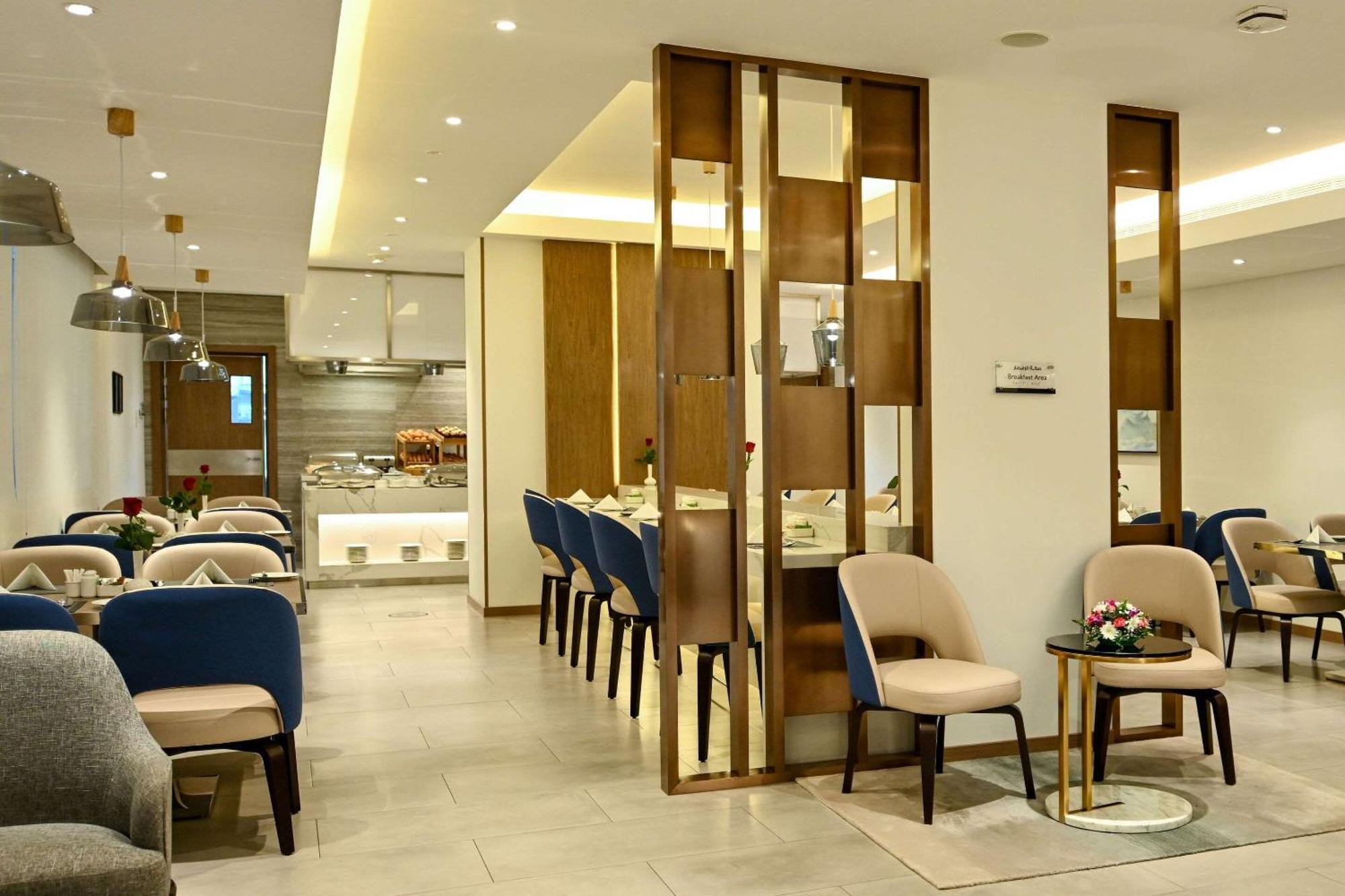 Comfort Hotel Jeddah King Road ภายนอก รูปภาพ